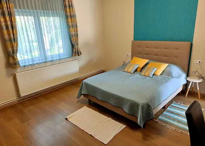 דירה Orgona Apartman- Es Nyaralohaz